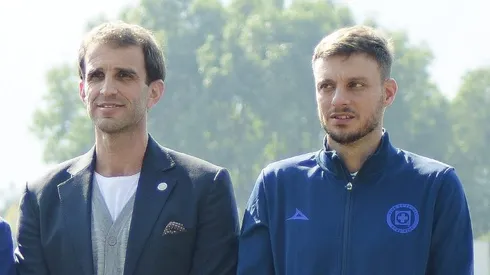 Desde Arabia buscarían sacar a Anselmi y Alonso de Cruz Azul