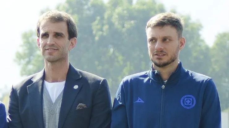 Desde Arabia buscarían sacar a Anselmi y Alonso de Cruz Azul
