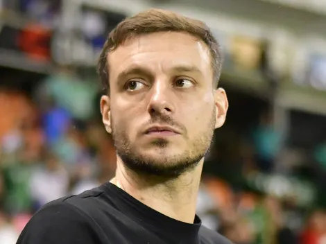 La foto de Martín Anselmi con una playera de la Selección Mexicana