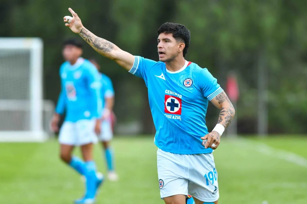 Revelan cómo convencieron a Javier Suárez de descartar a México y jugar para Venezuela (Imago 7)