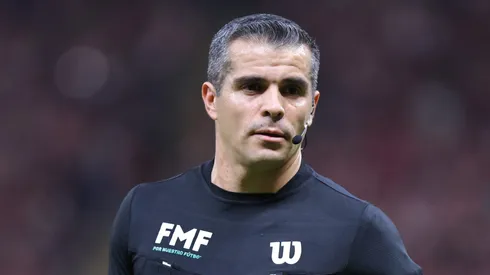 Desde la competición oficial dieron a conocer a los silbantes para el inicio de los cuartos de final.