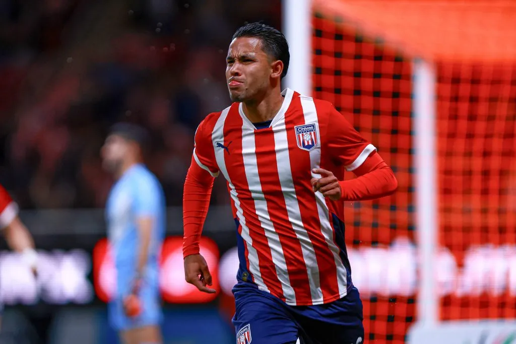 Cruz Azul interesado en una joya de Chivas: ¿Quién es Benjamín Sánchez? (Jam Media)