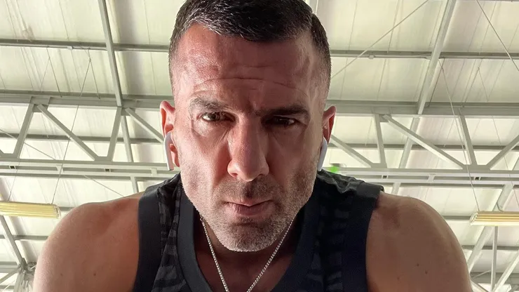 Emanuel Villa disparó contra un jugador de Cruz Azul.