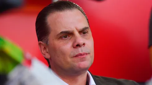 Martinoli se rindió a los pies de un jugador cementero.