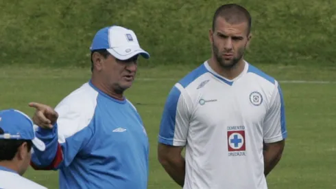 Tito Villa coincidió con Enrique Meza en Cruz Azul.