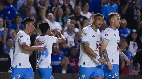 Amaury Morales ya entrenó con Cruz Azul.