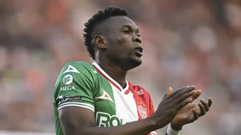 Diber Cambindo se quedaría en Necaxa.