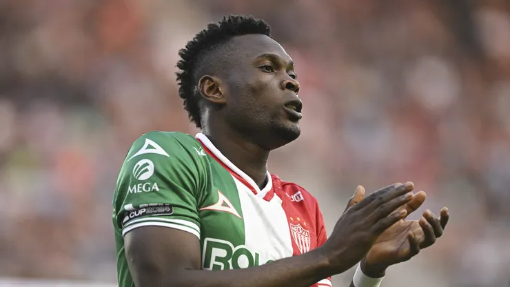 Diber Cambindo se quedaría en Necaxa.