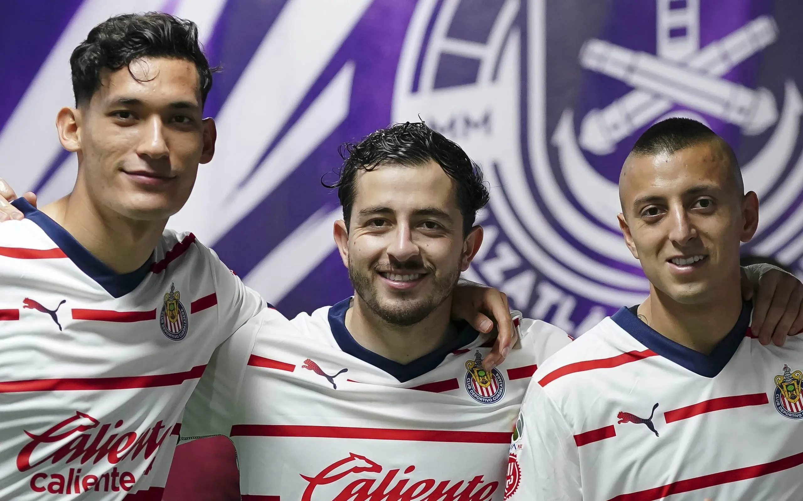 Jesús Orozco y Piojo Alvarado, dos de los deseos de Cruz Azul en el mercado. (Imago 7)