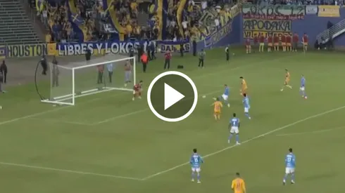 El increíble autogol de Gonzalo Piovi en amistodo contra Tigres