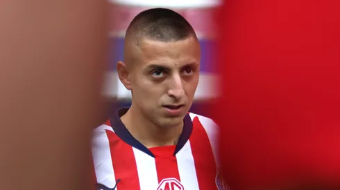 El mediocampista mexicano se ha convertido en el objeto de deseo de los cementeros de cara al próximo mercado.