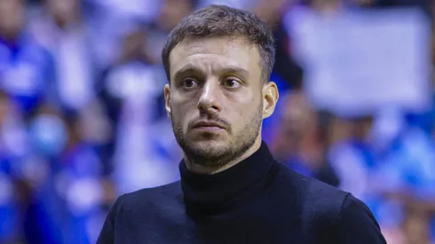 El entrenador de Cruz Azul deberá meter mano en el equipo contra Atlas.