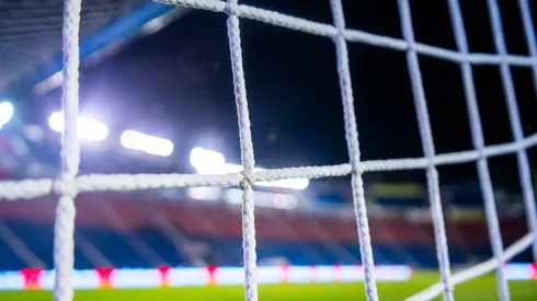 El alcalde de Benito Juárez se apersonó en el inmueble para informar sobre su clausura una vez terminado el partido entre Cruz Azul y Santos.