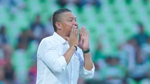 El experimentado entrenador compareció ante los medios de comunicación y elogió el trabajo de los dirigidos por Martin Anselmi.