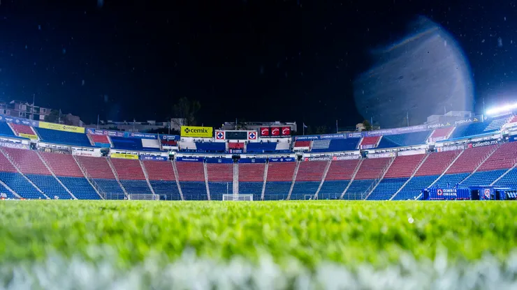 Clausuran el Estadio Ciudad de los Deportes.