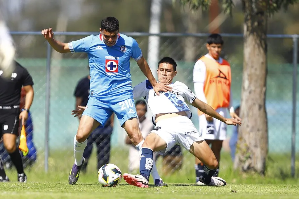 Gamboa reaparece tras varios encuentros con el Sub-23 (Imago7)