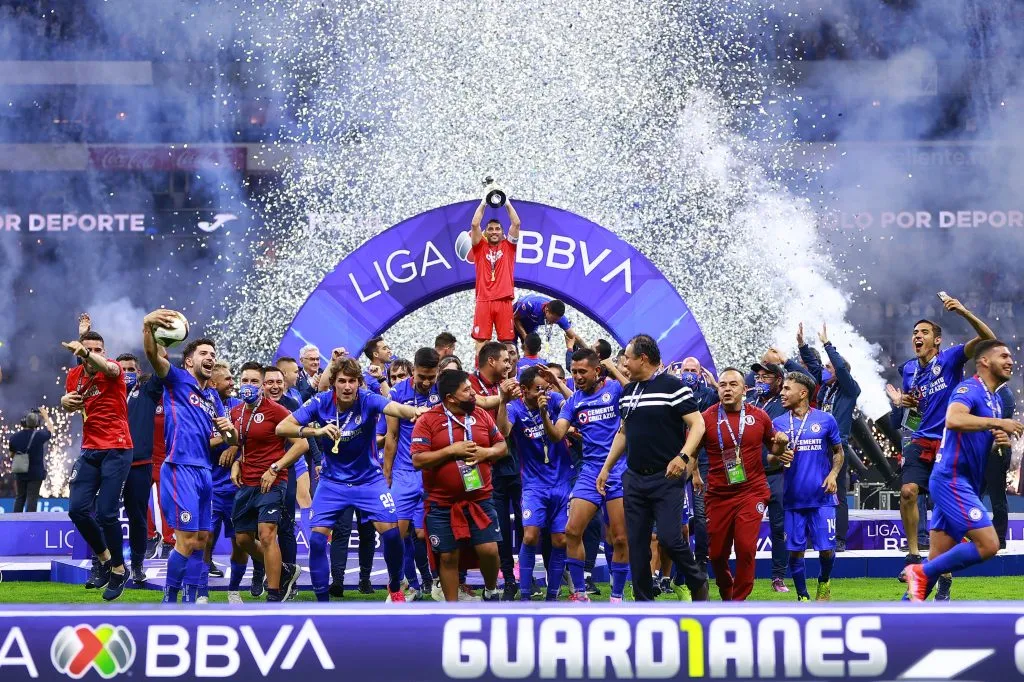 Cruz Azul venció a sus demonios para la novena (IMAGO 7)