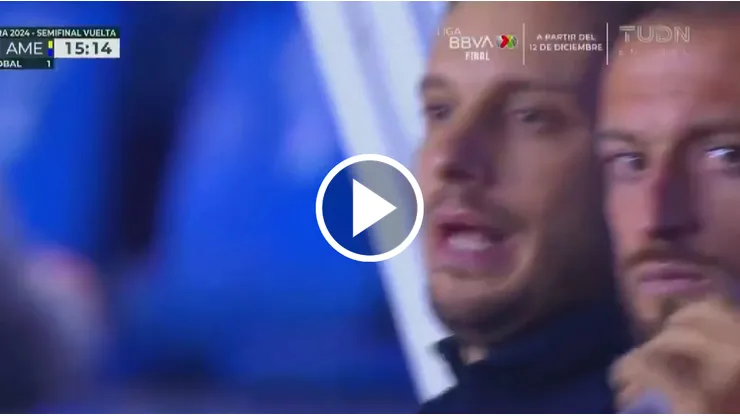 La furiosa reacción de Anselmi al gol de América.