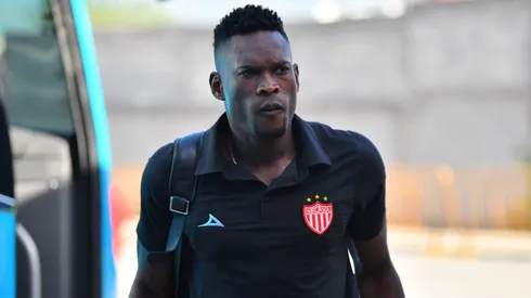 Diber Cambindo está cerca de definir su futuro.