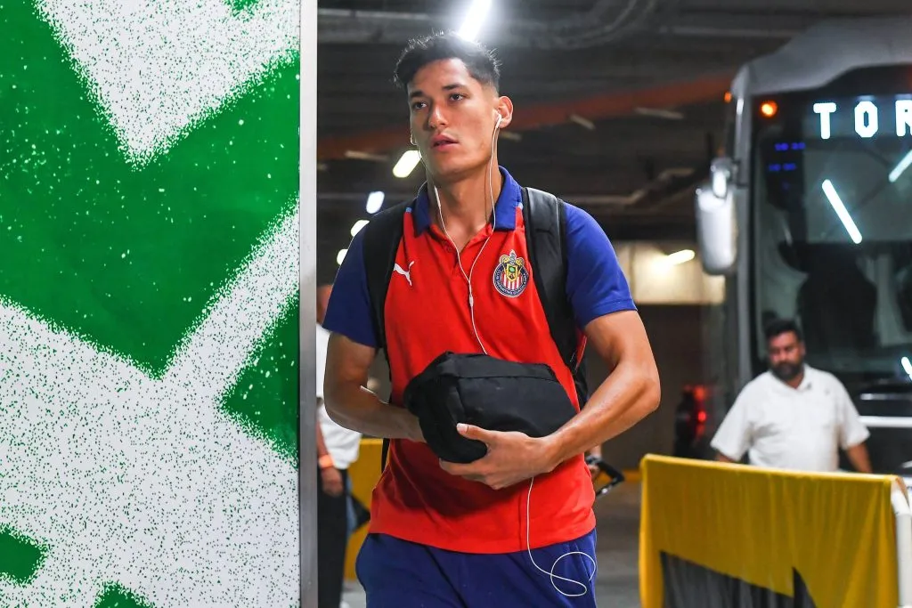 Chiquete Orozco ansía firmar su contrato con Cruz Azul para 2025 (Imago)