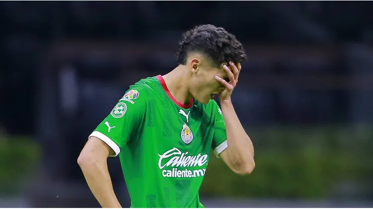 Chiquete Orozco podría ser separado de la plantilla de Chivas