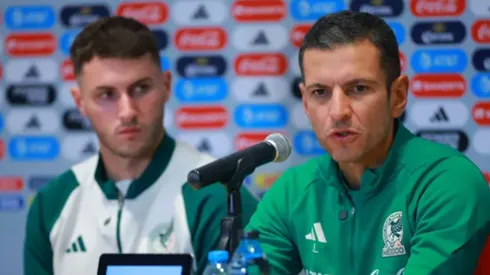 El canterano de Cruz Azul elogió lo hecho por el Vasco Aguirre y lanzó un palo a su antiguo entrenador en el Tri.