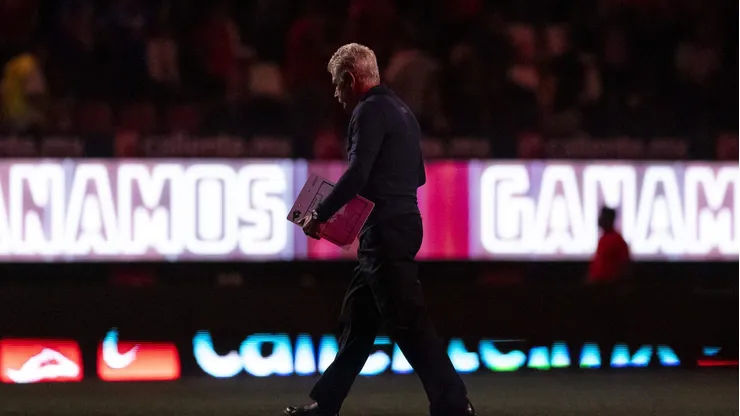 El entrenador brasileño incursionó en el mundo de la televisión después de su fracaso al frente de Cruz Azul.