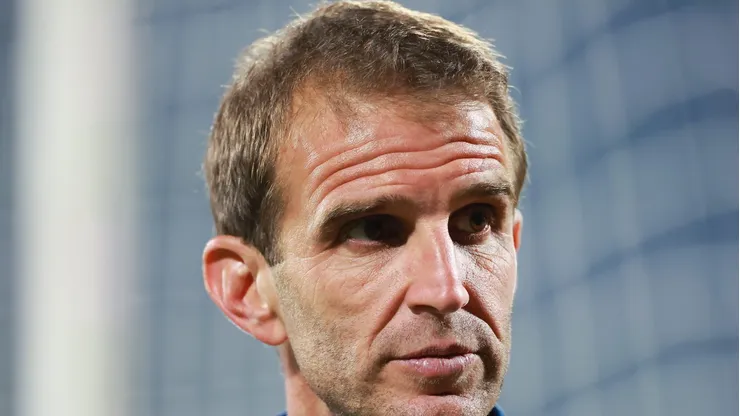 El director deportivo sigue sin renovar su contrato y el mismo expira el 31 de diciembre. Desde el club tampoco se han pronunciado.