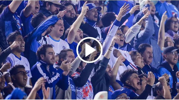 La afición de Cruz Azul jugó un papel fundamental ante Xolos.