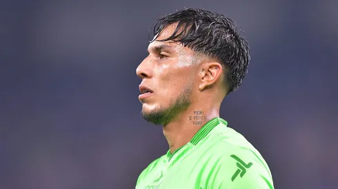 El defensor mexicano podría hacer un último favor a los cementeros en el próximo mercado de pases.