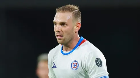 Rodolfo Rotondi es tentado y bajo una condición saldría de Cruz Azul.