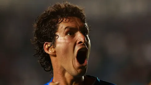 El defensor paraguayo puso punto y final a su carrera deportiva después de más de 800 partidos como profesional.