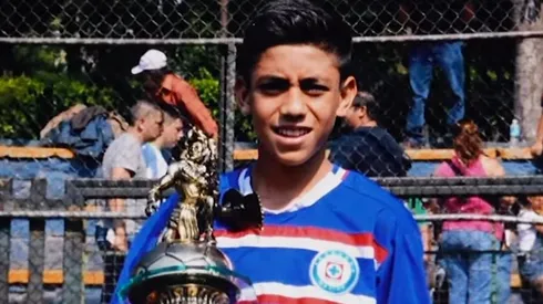 Omar Campos era aficionado de Cruz Azul desde niño.