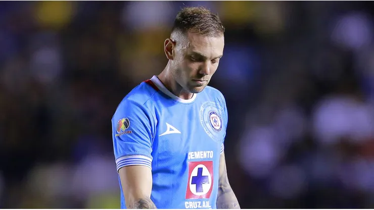 Las críticas de la afición depositarían a Rotondi fuera de Cruz Azul