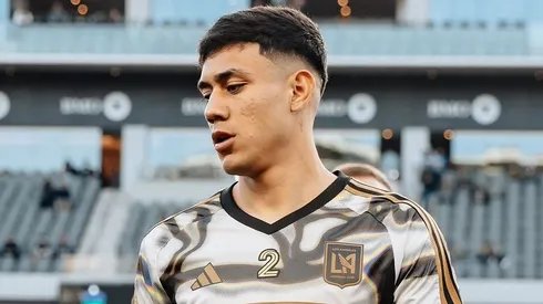 Omar Campos sería el primer refuerzo de Cruz Azul.