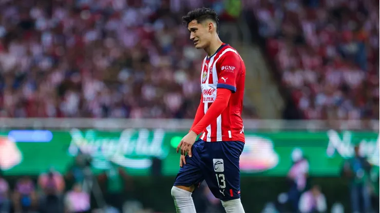El defensor mexicano sigue siendo el principal objeto de deseo para los cementeros en este mercado de pases del futbol mexicano.