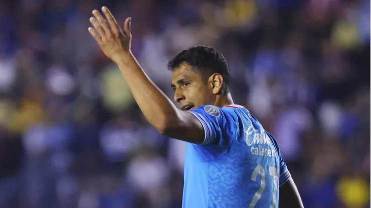El mediocampista mexicano pasaría a las filas de Chivas de Guadalajara en una negociación en la que se incluye al Chiquete Orozco.