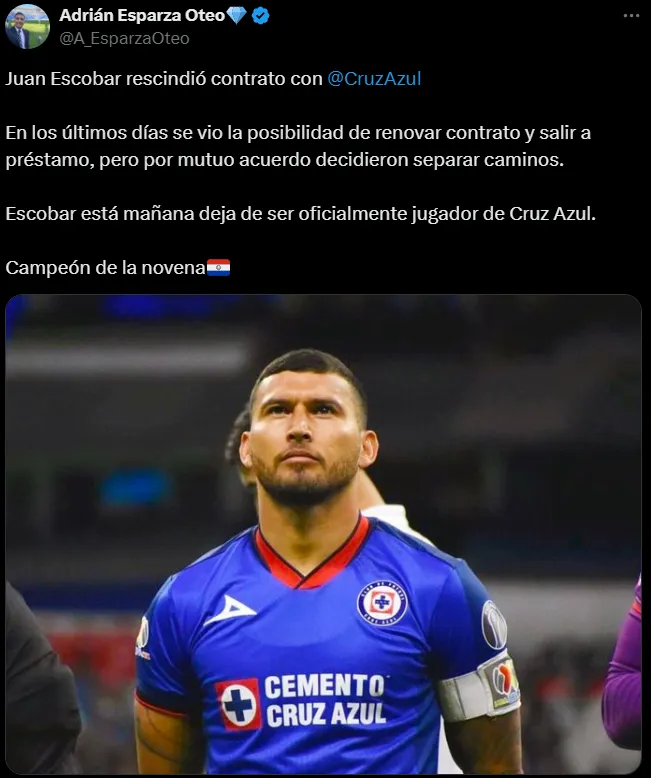 Juan Escobar rescindió con Cruz Azul. (@A_EsparzaOteo)
