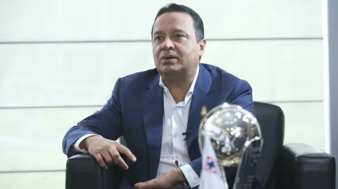 Víctor Velázquez y una ambiciosa promesa.