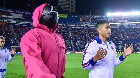 El mediocampista mexicano pasó a las filas de las Chivas de Guadalajara en una negociación cargada de polémicas y descontentos.