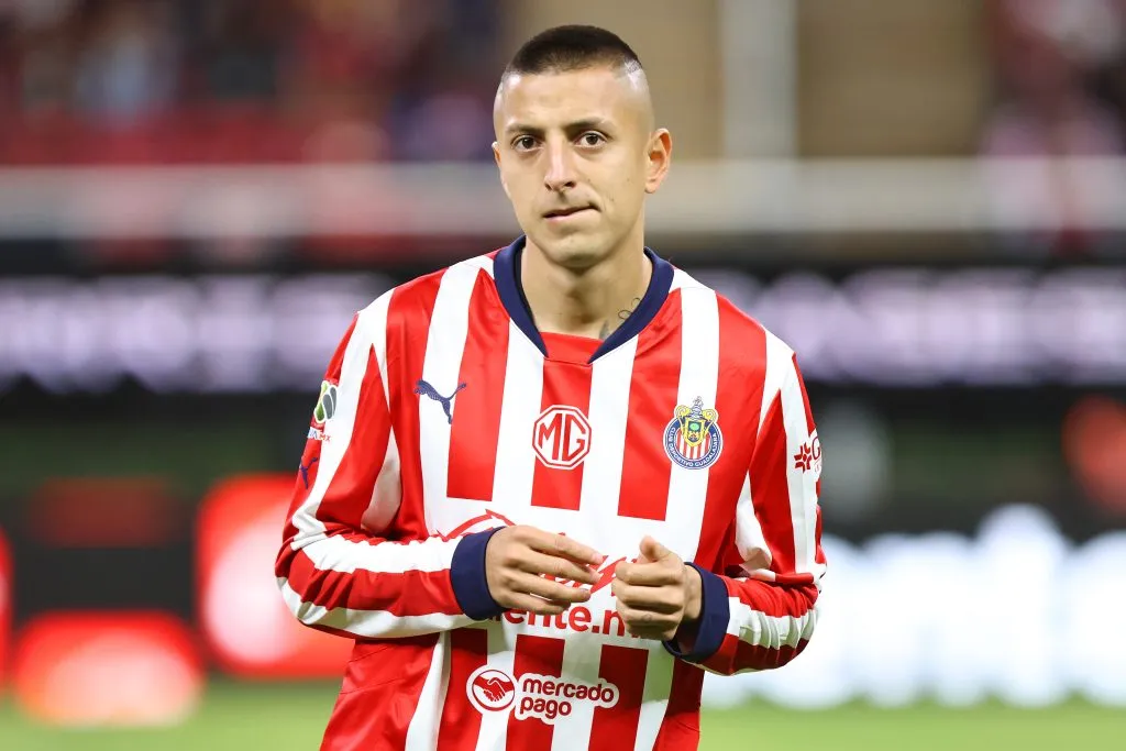 Es su prioridad: Cruz Azul volverá a la carga por el Piojo Alvarado (Imago 7)