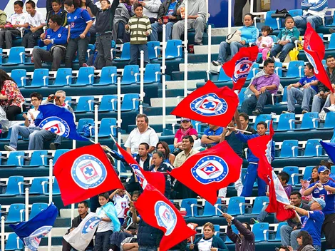 Afición de Cruz Azul da la bienvenida a Romero y Bogusz