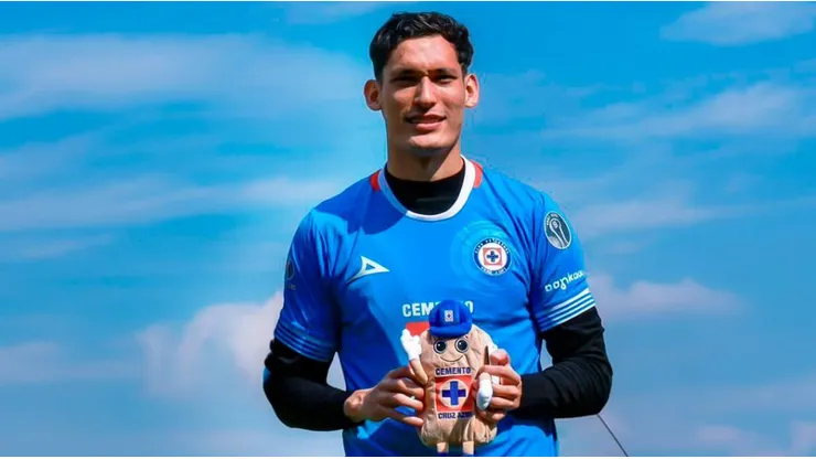 La promesa que Chiquete Orozco le hizo a la afición de Cruz Azul