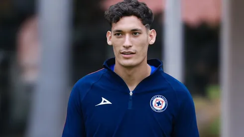 Chiquete Orozco ya es jugador de Cruz Azul.