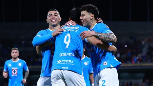 Cruz Azul festeja por su cuarto fichaje.