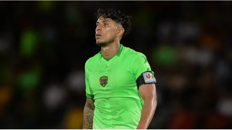 Se confirmó que Monterrey cerró el fichaje de Carlos Salcedo