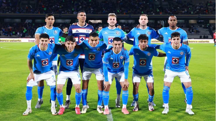 Cruz Azul pretende resolver dos situaciones contractuales en estos meses.