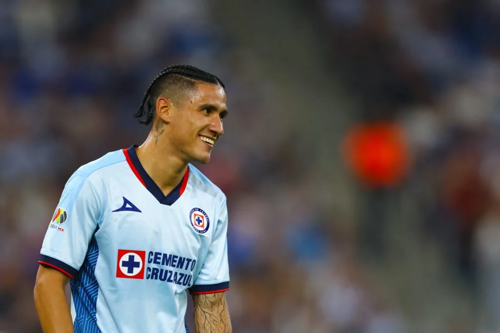 Uriel Antuna antes de salir de Cruz Azul (Imago 7)