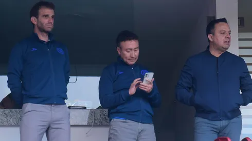 La novela por la salida de Anselmi suma otro capítulo.