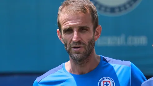Alonso podría ser despedido de Cruz Azul.